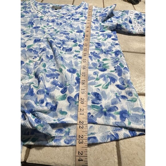 Berkley Jensen Womens Floral V-Neck Pullover Button-Down Blouse W Lace Trim Med - Picture 13 of 16